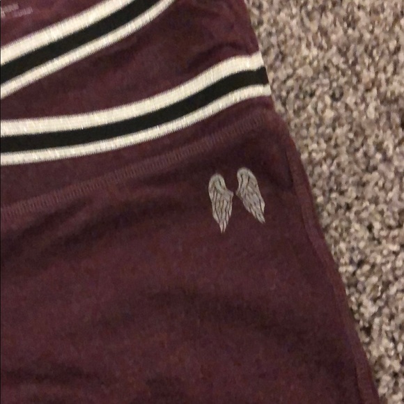 Work-out capris - Picture 3 of 5